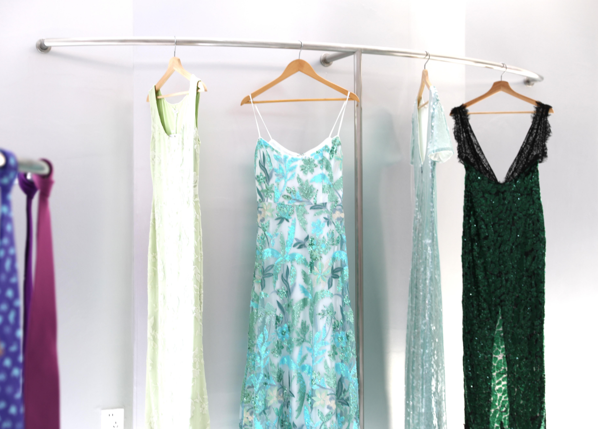 How to Choose a Private Label Dress Manufacturer to Launch Your Next Best-Seller